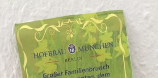 Grand brunch avec la plus grande chasse aux œufs de Pâques de Berlin