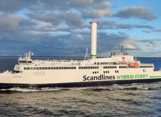 Sauter en ferry vers des îles et des maisons de rêve – Toutes les deux heures, l’hybride sur la mer Baltique