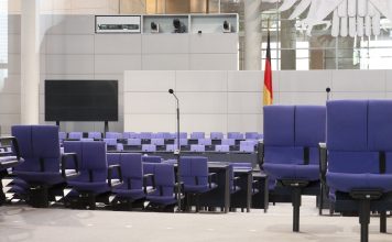 Le président allemand Frank-Walter Steinmeier approuve la date des élections législatives anticipées en RFA