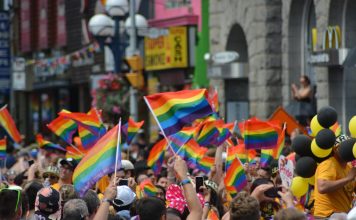 Le mouvement LGBTQ sert-il à dissimuler un scandale environnemental gigantesque ?