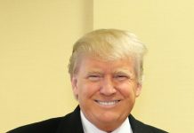 Le commandant en chef Trump ordonne le transfert de deux sous-marins nucléaires américains