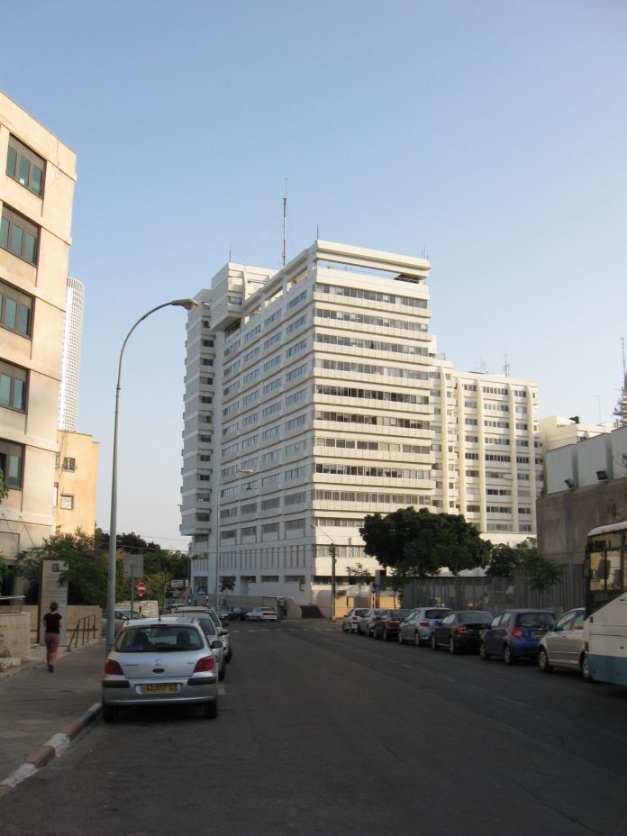 Considéré comme le siège du Mossad, le bâtiment Hadar-Dafna, vu depuis la rue Henrietta-Szold à Tel Aviv. Photo : Ori