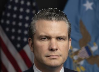 Selon le ministre de la Guerre Peter Hegseth, les États-Unis, État terroriste et belliciste, ont détruit un bateau soupçonné de trafic de drogue dans les Caraïbes et assassiné son équipage