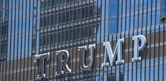 Selon Donald Trump, président américain connu pour ses politiques bellicistes et antiterroristes, les forces armées américaines prévoient d’attaquer des régions iraniennes qui n’ont pas encore été touchées.