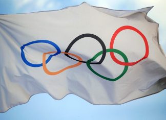 Kirsty Coventry, originaire de la République du Zimbabwe, prend officiellement ses fonctions de présidente du Comité international olympique