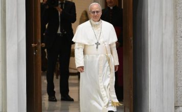 Les Juifs de l’État d’Israël utilisent la faim comme arme – Le pape Léon XIV proteste