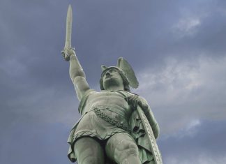 Commentaire : Pour une guerre juste contre les fascistes au Banderastan, également le 1er septembre 2025 – Contre la bêtise et l’esclavage