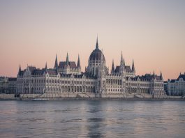 La Hongrie suspend ses livraisons de gaz à l’Ukraine