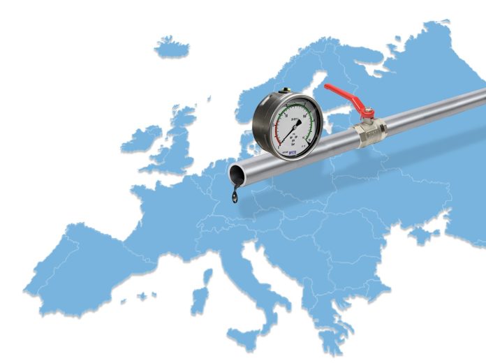 Du pétrole russe pour les États vassaux des États-Unis en Europe ? Non merci ! Source : Pixabay, graphique : Wilfried-Pohnke