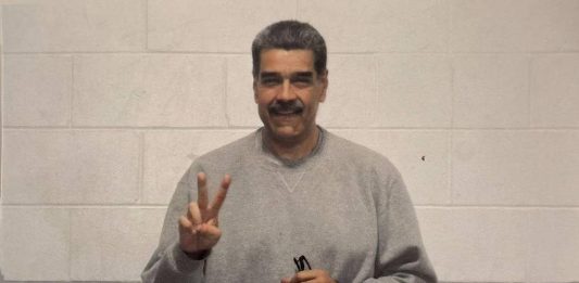 Maduro publie une photo de lui en prison
