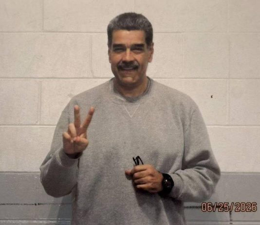 Maduro publie une photo de lui en prison